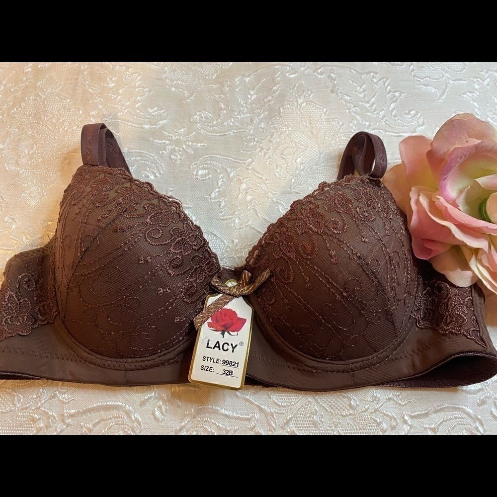 🌹Lacy assorted fashion embroidery floral Bra 32B